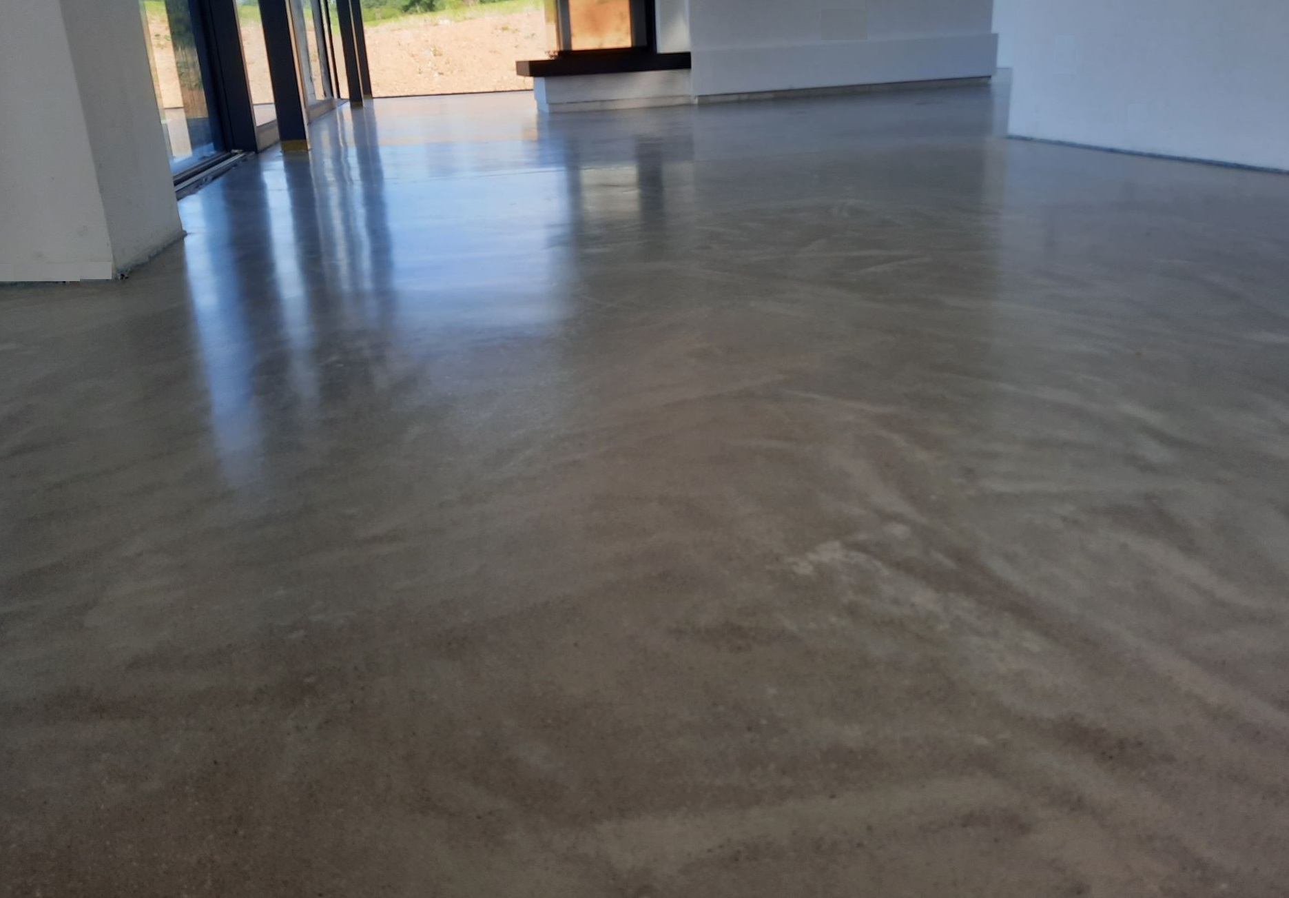 Sichtestrich Versiegelung und geschliffener Designestrich in NRW