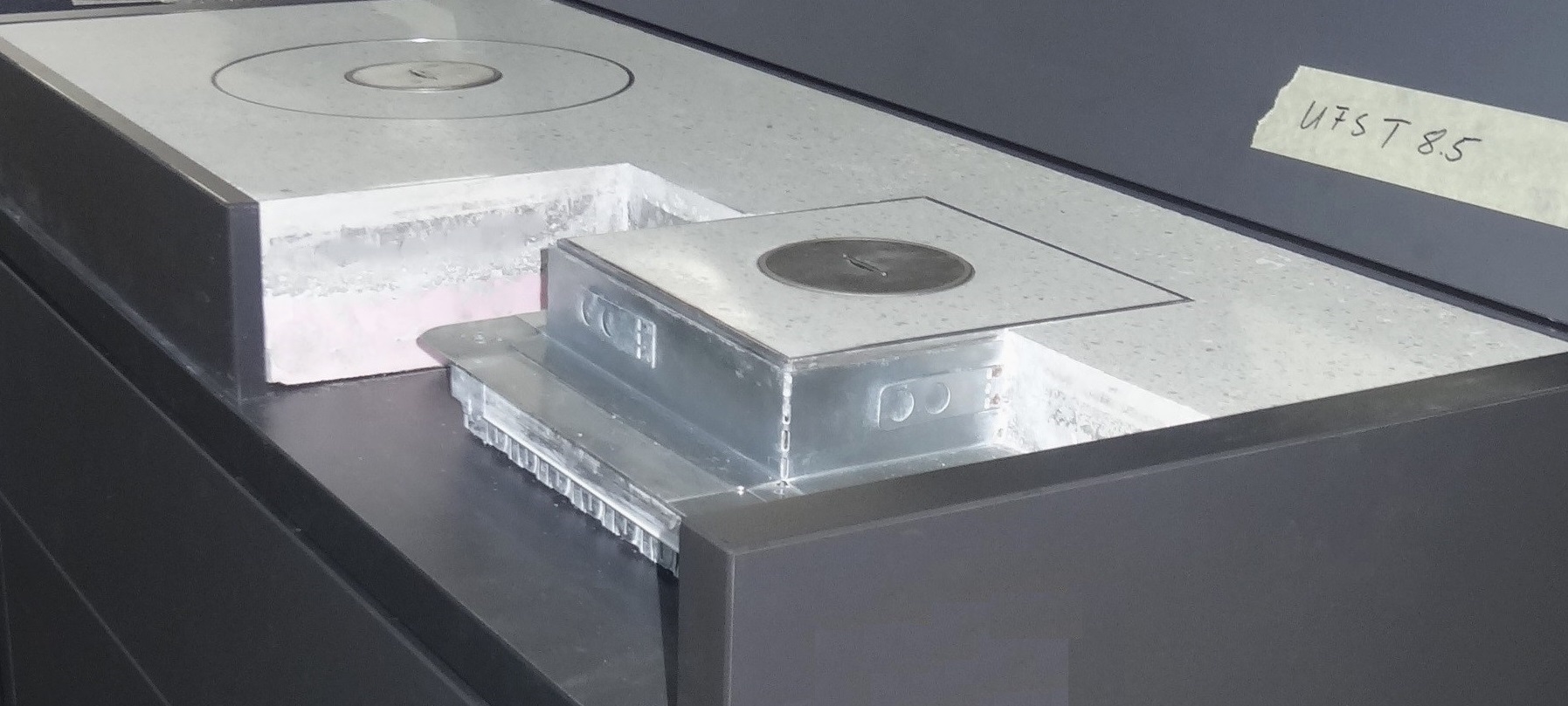 Terrazzo Estrich mit OBO Unterflursystem - Fußbodentechnik Wiesendahl